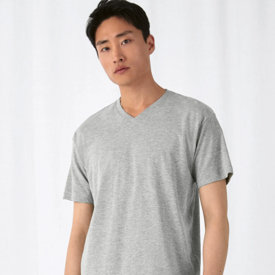 B&C Exact V-Neck