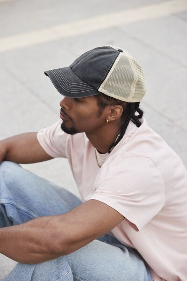 6 Panel Vintage Trucker